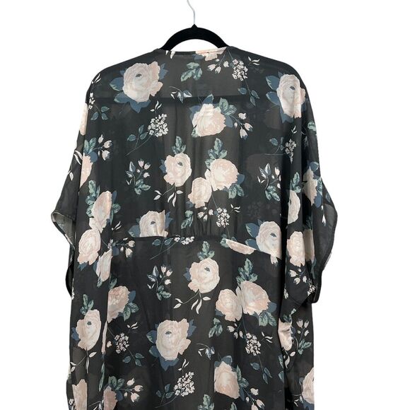 Maurices Womens Kimono Floral Semi Sheer Open Front Short Sleeves Gray Size L-XL - Picture 5 of 5